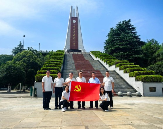 1111112.jpg 1111112.jpg